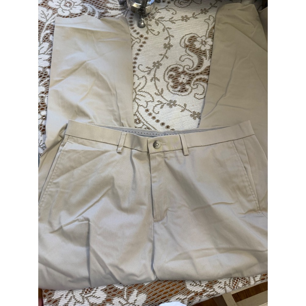 Haggar Iron Free Premium Khaki Pants Mens 34x32 Tan Straight Stretch Chinos